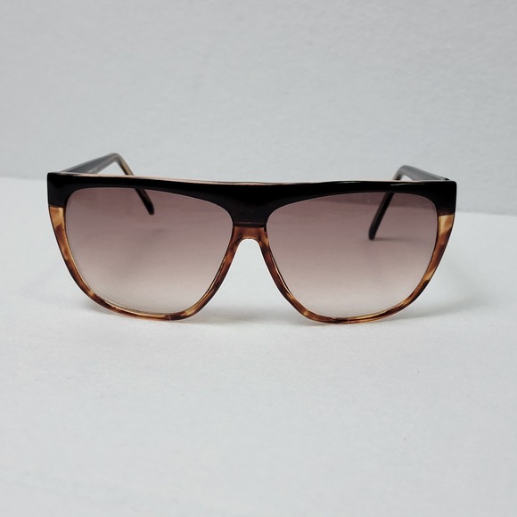 Accessories - Vintage 1980s Oversized Sunglasses Black Flat Top Brow Tortoise Shell Taiwan ROC